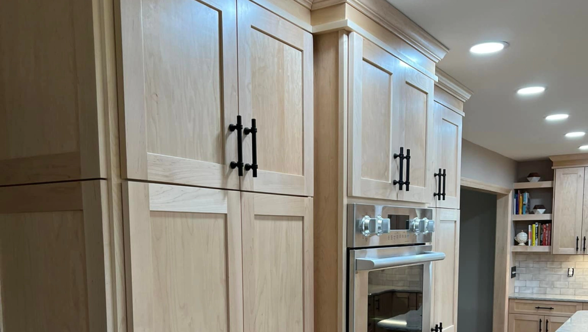 Cabinet Makers (1) Cabinet Makers (1)